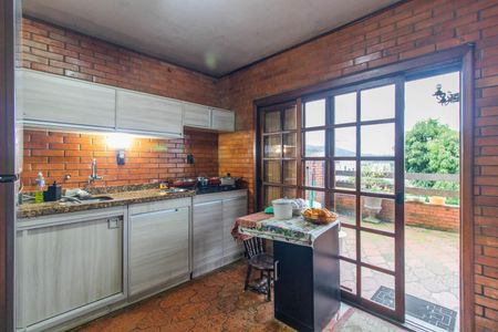 Casa à venda com 412m², 2 quartos e 4 vagasCozinha