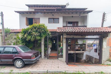 Casa à venda com 412m², 2 quartos e 4 vagasFachada