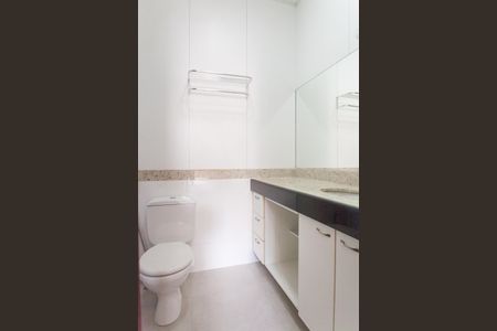 Studio à venda com 32m², 1 quarto e 1 vaga Studio à venda com 32m², 1 quarto e 1 vagaBanheiro Social