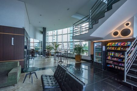 Studio à venda com 32m², 1 quarto e 1 vaga Studio à venda com 32m², 1 quarto e 1 vagaHall de Entrada