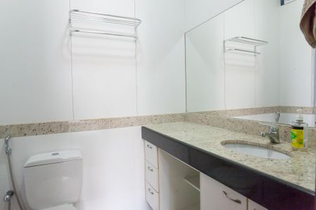 Studio à venda com 32m², 1 quarto e 1 vaga Studio à venda com 32m², 1 quarto e 1 vagaBanheiro Social