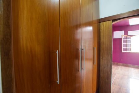 Casa para alugar com 318m², 5 quartos e 2 vagasCloset da Suíte 2