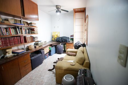 Casa para alugar com 318m², 5 quartos e 2 vagasQuarto 5