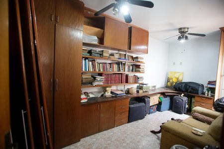 Casa para alugar com 318m², 5 quartos e 2 vagasQuarto 5