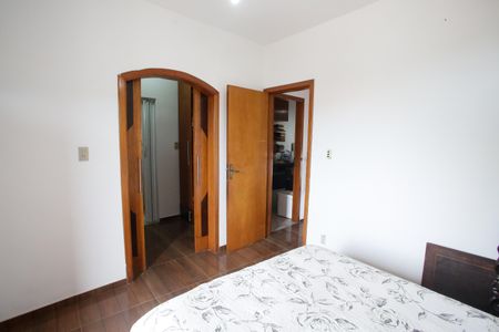 Casa para alugar com 318m², 5 quartos e 2 vagasQuarto  Suíte 4