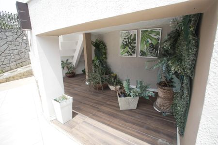 Casa para alugar com 318m², 5 quartos e 2 vagasJardim