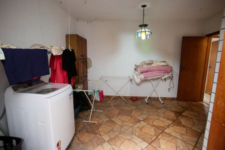 Casa para alugar com 318m², 5 quartos e 2 vagasLavanderia