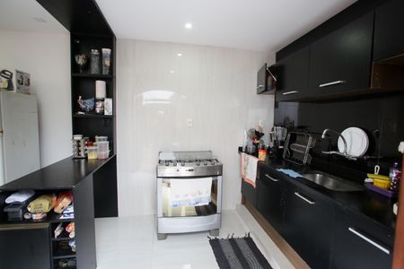 Casa para alugar com 318m², 5 quartos e 2 vagasCozinha