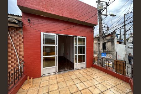 Casa para alugar com 100m², 3 quartos e 1 vaga Casa para alugar com 100m², 3 quartos e 1 vagaVaranda do Quarto 2