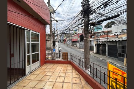 Casa para alugar com 100m², 3 quartos e 1 vaga Casa para alugar com 100m², 3 quartos e 1 vagaVaranda do Quarto 2