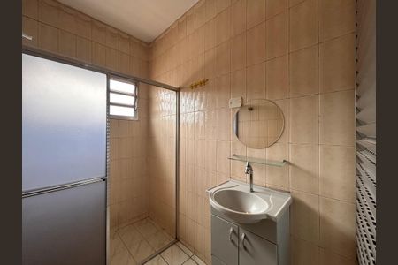 Casa para alugar com 100m², 3 quartos e 1 vaga Casa para alugar com 100m², 3 quartos e 1 vagaBanheiro da Suíte