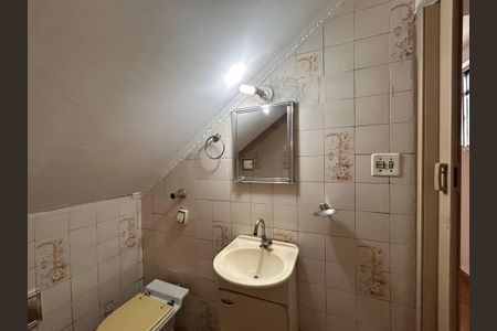 Casa para alugar com 100m², 3 quartos e 1 vaga Casa para alugar com 100m², 3 quartos e 1 vagaLavabo