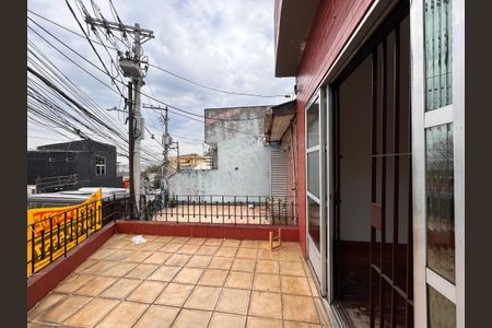 Casa para alugar com 100m², 3 quartos e 1 vaga Casa para alugar com 100m², 3 quartos e 1 vagaVaranda do Quarto 2