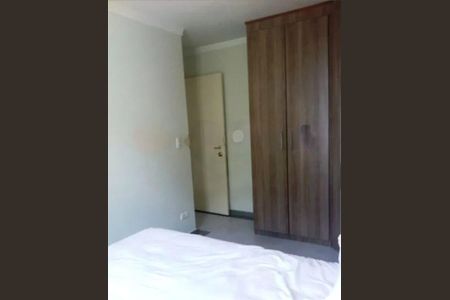 Apartamento à venda com 2 quartos, 56m² em Jardim Ester Yolanda, São Paulo