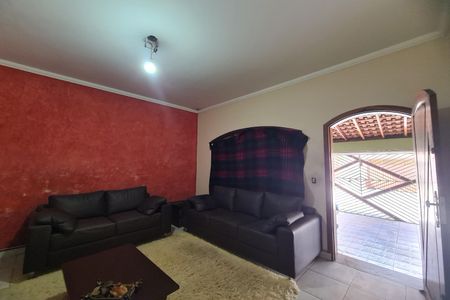 Sala de casa para alugar com 3 quartos, 200m² em Jardim Vila Formosa, São Paulo