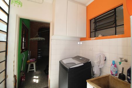 Casa à venda com 137m², 3 quartos e 2 vagasÁrea de Serviço