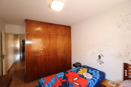 Casa à venda com 137m², 3 quartos e 2 vagasQuarto 2