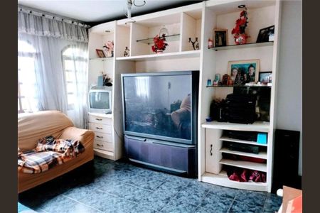 Casa à venda com 3 quartos, 220m² em Utinga, Santo André