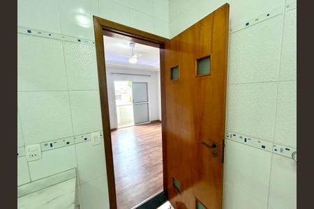 Casa à venda com 427m², 4 quartos e 5 vagas Casa à venda com 427m², 4 quartos e 5 vagasBanheiro da Suíte 1