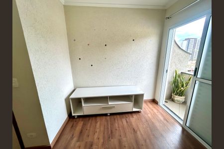 Casa à venda com 427m², 4 quartos e 5 vagas Casa à venda com 427m², 4 quartos e 5 vagasQuarto