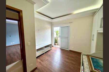 Casa à venda com 427m², 4 quartos e 5 vagas Casa à venda com 427m², 4 quartos e 5 vagasQuarto