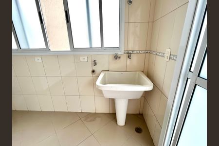 Casa à venda com 427m², 4 quartos e 5 vagas Casa à venda com 427m², 4 quartos e 5 vagasÁrea de Serviço