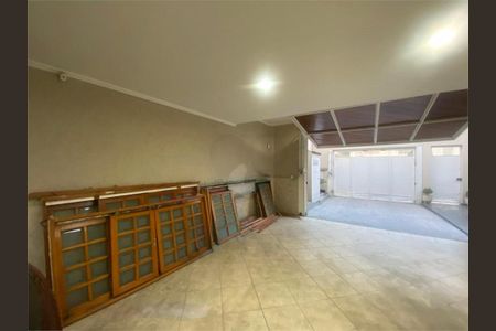 Casa à venda com 4 quartos, 427m² em Vila Galvão, Guarulhos