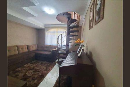 Casa à venda com 2 quartos, 178m² em Utinga, Santo André