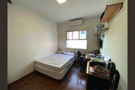 Casa à venda com 4 quartos, 260m² em Alto da Lapa, São Paulo