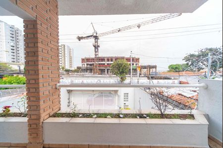 Casa à venda com 322m², 4 quartos e 4 vagasVaranda Suíte 2