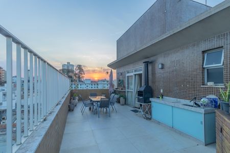 Apartamento à venda com 230m², 4 quartos e 4 vagasÁrea Gourmet