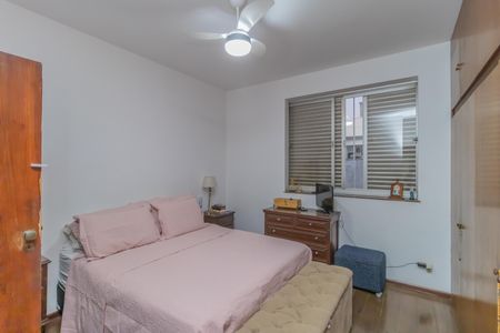 Apartamento à venda com 230m², 4 quartos e 4 vagasSuíte