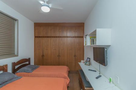 Apartamento à venda com 230m², 4 quartos e 4 vagasQuarto 3