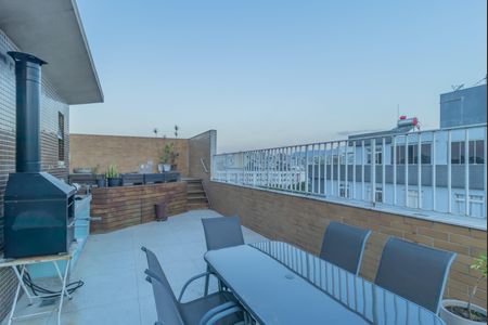 Apartamento à venda com 230m², 4 quartos e 4 vagasÁrea Gourmet