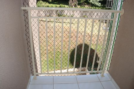 Varanda Sala de apartamento para alugar com 2 quartos, 40m² em Granja Viana, Cotia