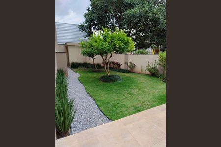 Casa à venda com 89m², 2 quartos e 1 vaga