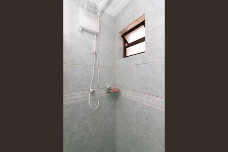 Casa à venda com 98m², 3 quartos e 2 vagas Casa à venda com 98m², 3 quartos e 2 vagasBanheiro 2