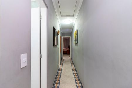 Casa à venda com 98m², 3 quartos e 2 vagas Casa à venda com 98m², 3 quartos e 2 vagasCorredor dos Quartos