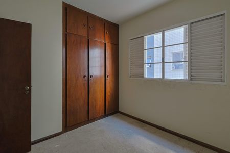 Apartamento à venda com 150m², 4 quartos e 2 vagas Apartamento à venda com 150m², 4 quartos e 2 vagasQuarto 1