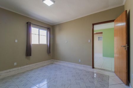 Sala de casa para alugar com 3 quartos, 300m² em Vila Emilio, Mauá