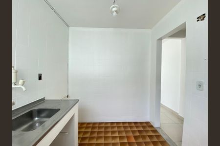 Apartamento para alugar com 48m², 2 quartos e 1 vaga Apartamento para alugar com 48m², 2 quartos e 1 vagaCozinha e Área de Serviço
