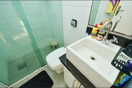 Apartamento para alugar com 66m², 2 quartos e 1 vaga Apartamento para alugar com 66m², 2 quartos e 1 vagaBanheiro