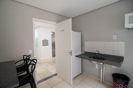 Apartamento para alugar com 30m², 2 quartos e sem vaga Apartamento para alugar com 30m², 2 quartos e sem vagaÁrea comum - Salão de festas