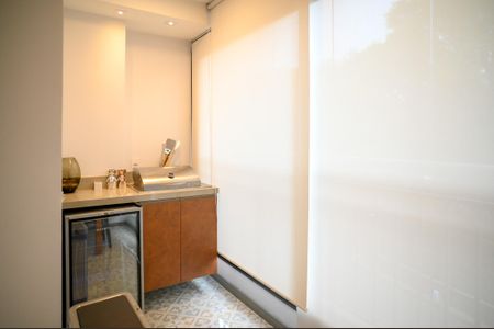 Apartamento à venda com 69m², 2 quartos e 2 vagasVaranda