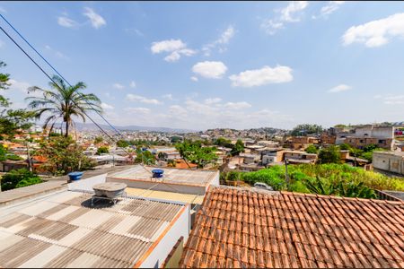 Vista de casa para alugar com 3 quartos, 90m² em Alto dos Pinheiros, Belo Horizonte