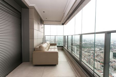 Apartamento para alugar com 337m², 4 quartos e 5 vagasVaranda da Suíte 1