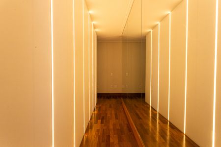 Apartamento para alugar com 337m², 4 quartos e 5 vagasSuíte 1