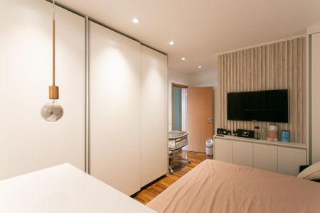 Apartamento para alugar com 337m², 4 quartos e 5 vagasSuíte 4