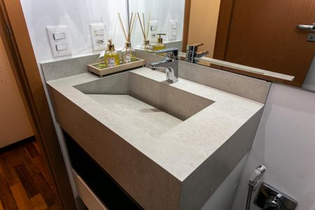 Apartamento para alugar com 337m², 4 quartos e 5 vagasBanheiro da Suíte 3