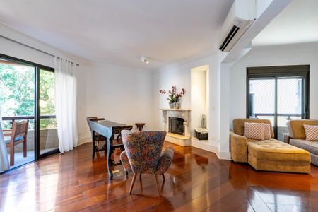 Foto 02 de apartamento à venda com 3 quartos, 163m² em Vila Suzana, São Paulo